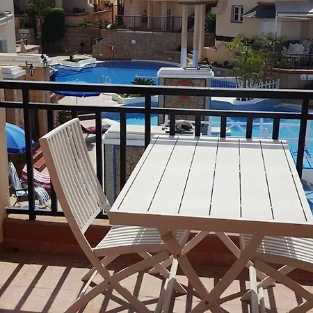 Yucca Park 39 - One Bed With Pool View Lägenhet